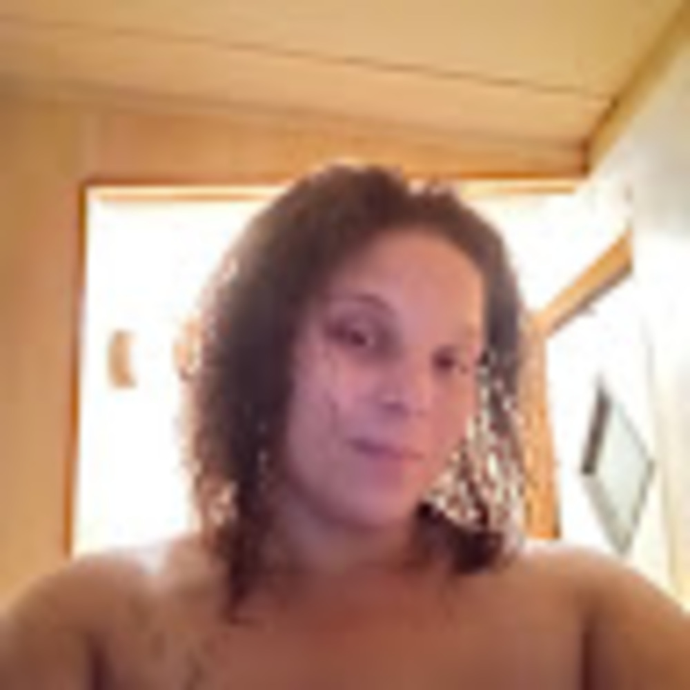 Meet your Posher, Shana